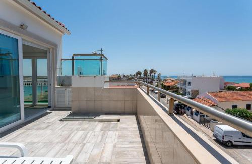 Praia de Faro Apartment | BLife Charlya private apartment at Faro beach