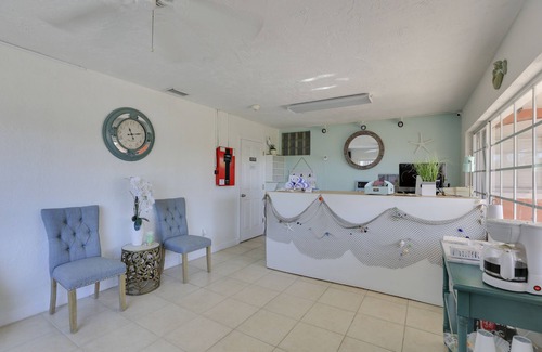 St. Pete Beach Hotel | Blind Pass Resort Motel