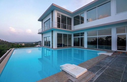 Medchal Villa | Bliss Farm Stay- Hilltop