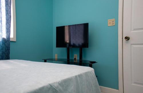 Gibson Bight Apartment | Bliss on the Bay Single Bed