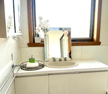 Devonport House | Blissful in Devonport town
