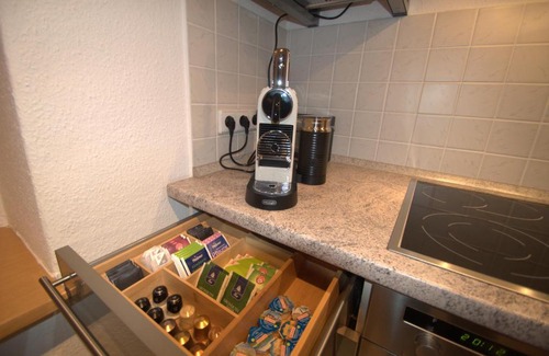 Dessauer Straße Apartment | BlissPlace 3 Zi Premium Apartment nahe GETEC Arena mit Kingsize Betten und Balkon
