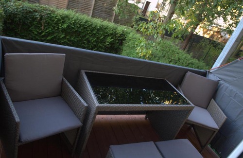 Dessauer Straße Apartment | BlissPlace 3 Zi Premium Apartment nahe GETEC Arena mit Kingsize Betten und Balkon