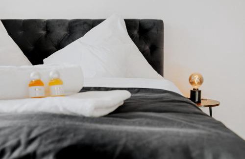 Dessauer Straße Apartment | BlissPlace 3 Zi Premium Apartment nahe GETEC Arena mit Kingsize Betten und Balkon