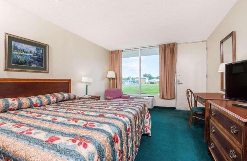 Wabash Hotel | BlissPoint Inn Wabash