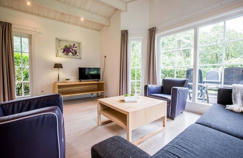 Lunteren Ski Chalet | ✓ Blokhut II at Landgoed de Scheleberg ✓ Holiday home for 4 persons ✓ Situated in Lunteren (Gelderland) ✓ Holiday park at the Veluwe ✓ Book directly at the park