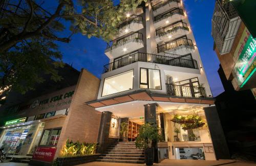 Dich Vong Hau Hotel | Bloom in Hanoi - The Residences