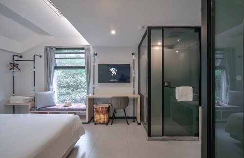 Xihu Hotel | Blooming Lotus Hostel