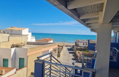 Cava dʼAliga House | Blu oltremare Cava D'aliga Scicli