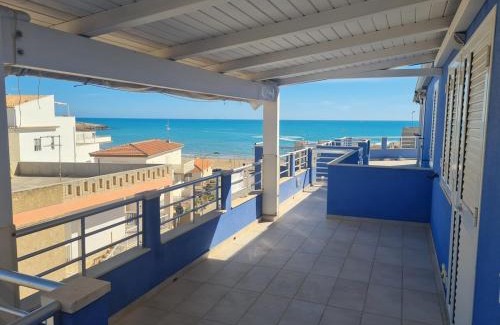 Cava dʼAliga House | Blu oltremare Cava D'aliga Scicli