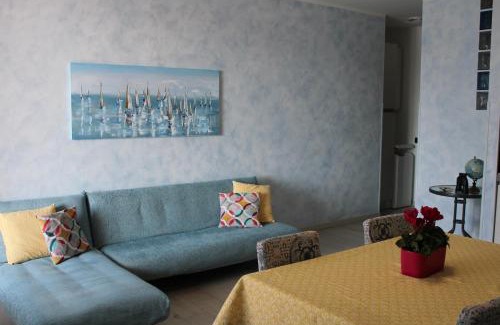 Fiumelatte Apartment | Blu Panorama belvedere lago di Como