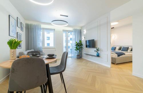 Katowice Apartment | Blue Apartment Ceglana - FREE PARKING - Self check-in