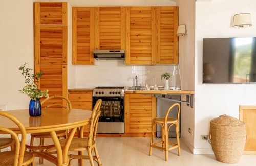 Villasimius Villa | BLUE BAY HOME within walking distance of Porto Luna Bay