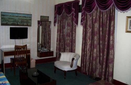 Ballygunge House | Blue Chip