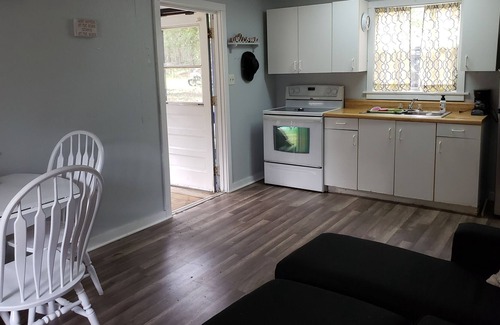 Homosassa Cottage | Blue Cottage - Nana's Place of Homosassa