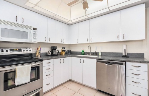 Pine Island Center Condo | Blue Crab Key Condo with Amazing Water Views!