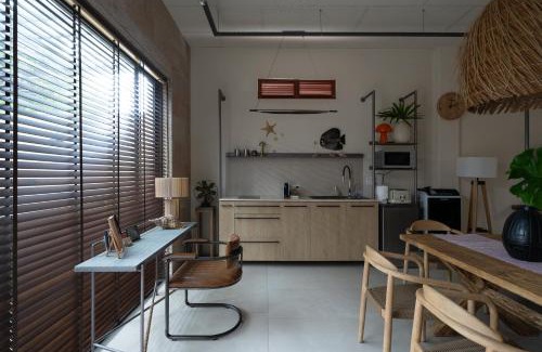 Phu Hai Beach House | Blue Fingers KHouse Mũi Né