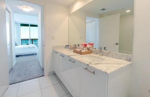 Edgewood Apartment | Blue Harbour Amazing views 5 min downtown