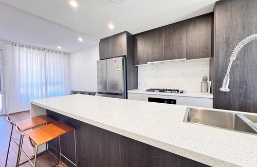 Marsden Park House | Blue Haven Retreat - Marsden Park Townhouse