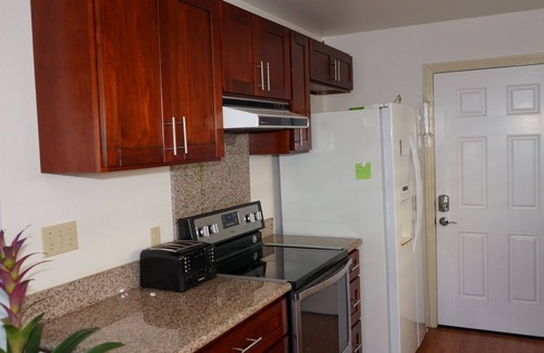 Ewa House | Blue Hawaii Pacific Ocean Beachfront House. 3 Bedroom 3 Bath.90 day minimum stay