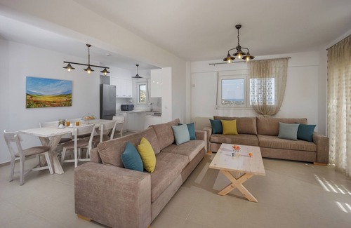Lygaria Villa | Blue Hills Villas by Estia, Green 3