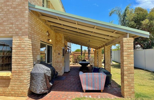 Kalbarri House | Blue Holes Getaway - Kalbarri, WA