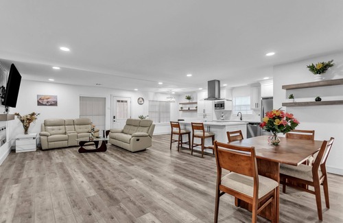 Elmo House | Blue Horizon Retreat - Nr Lake Ray Hubbard - Rockwall/Heath/Dallas.