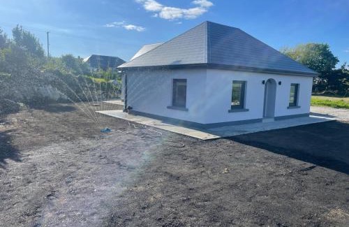 Carraroe House | Blue house, Carraroe