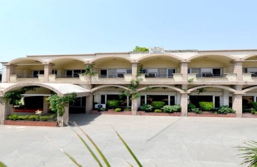 Samalkha Hotel | Blue Jay Tourist Complex