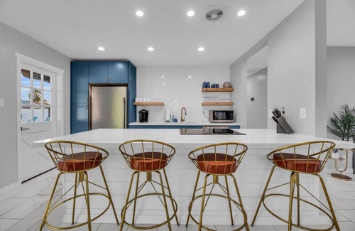 Scottsdale Estates Nine House | Blue Lagoon - HTD Pool, Ping Pong, Old Town 1mile