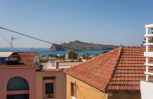 Agia Marina Apartment | Blue Lagoon - Spacious & Serene apt with Sea View