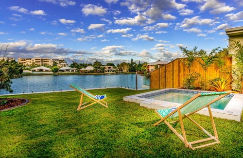 Trinity Beach Apartment | Blue Lagoon Villa A