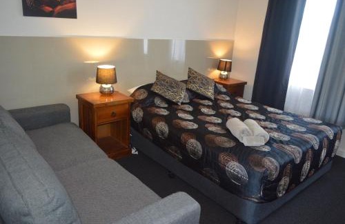 Mount Gambier Hotel | Blue Lake Motel