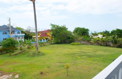 New Hope Villa | Blue Lotus Villa