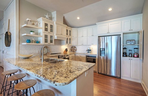 Old Town House | Blue Marlin at Trout Street | Balcony w/Marina Views | Walk to Port A Nightlife