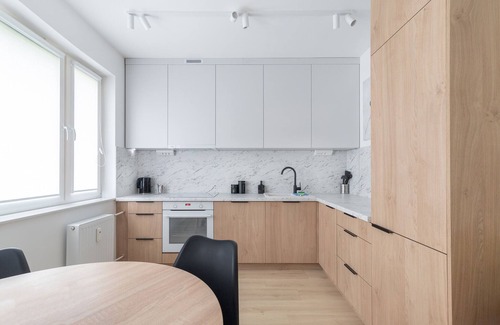 Stare Miasto District Apartment | Blue Morpho Piątkowo Apartment