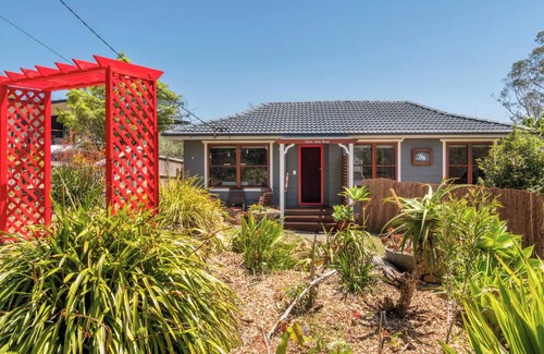 Hazelbrook Other | Blue Mountains Urban Farm Stay near Sydney at Clear View Farm (up to 9 guests)