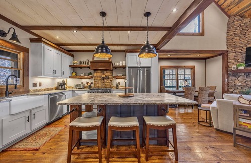 Necowa Cove House | Blue Ridge Lake Retreat w/Hot Tub + All King Beds