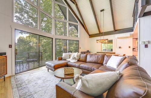 Brevard House | Blue Ridge Pkwy View and Deck Brevard Home!