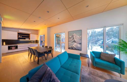 Echo Land Ski Chalet | Blue River Chalets by The Hakuba Collection