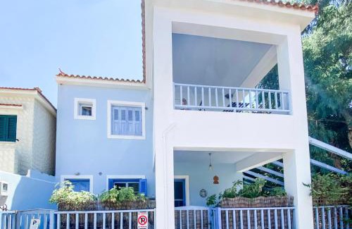 Skala Eresou Apartment | Blue Seaside Spacious Maisonette