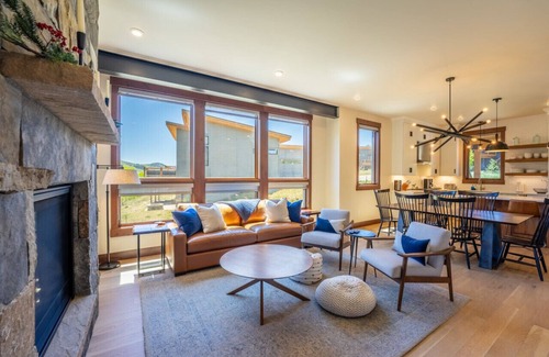 Silverthorne House | Blue Sky Basecamp - Luxury Mountain Home