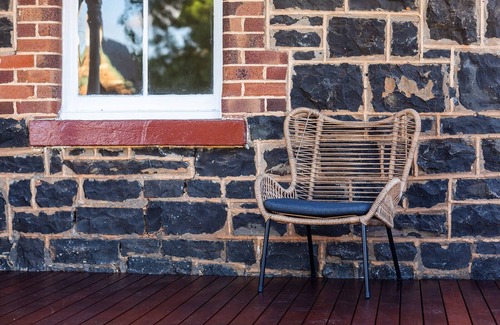 Taralga Cottage | Blue stone cottage Taralga boutique accommodation