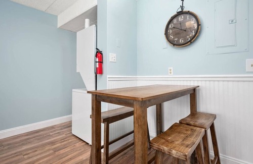 Montego Bay Condo | Blue Water Condo - Pool View/Steps to the Beach!
