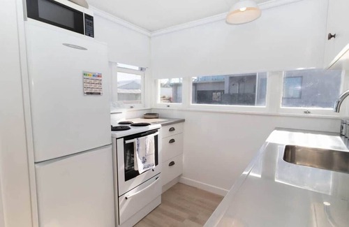 Rewa Cottage | Blue Water Cottage - Beachside Retreat