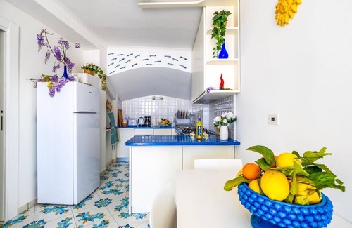 Chiesa Nuova House | Blue Waves in Positano