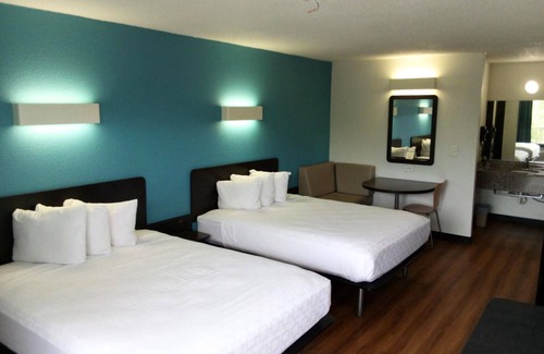 Beeville Hotel | Blue Way Inn & Suites By Jasper Beeville