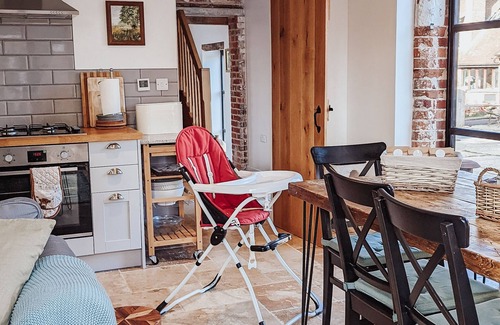 New Forest District Cottage | Bluebell Copse Cottages New Forest with hot tub.