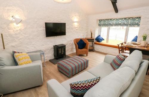 Jameston House | Bluebell Cottage