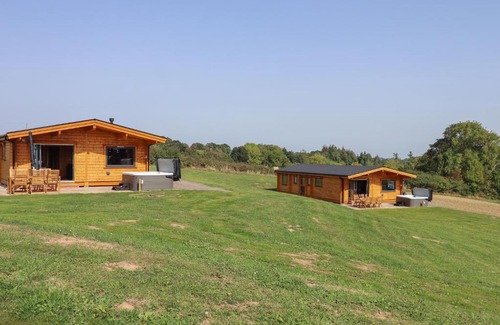 Sticklepath House | Bluebell Lodge